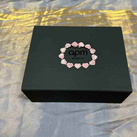 Apm Monaco Pink Mother-Of-Pearl Heart Bracelet - Picture 5 of 6